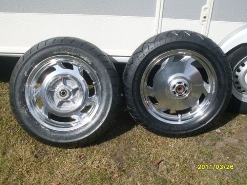 Complete wheels compacted, incl Metzelerreifen